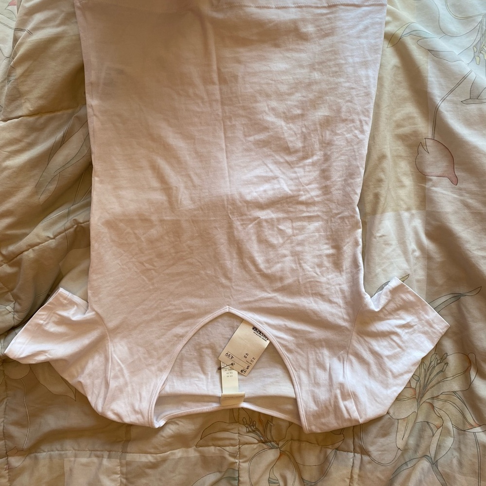 Basic white top - Picture 3 of 7